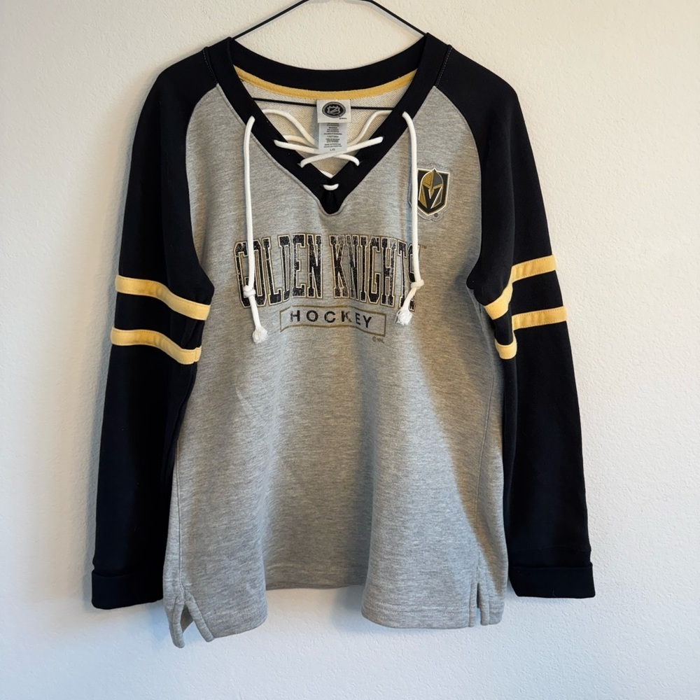 NHL Women’s Vegas Golden Knights Sweater Size Large